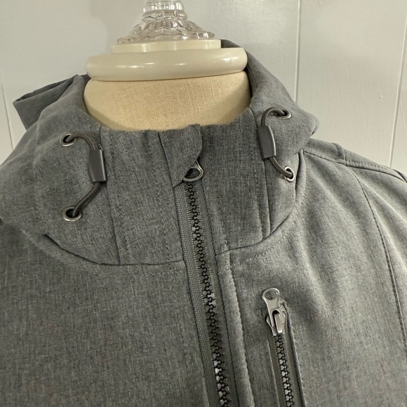 Mondetta | Gray Jacket - Picture 8 of 16